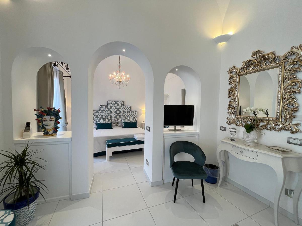 Milky Suites Positano Exterior photo